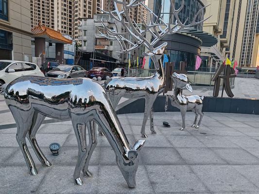 ए एस टी एम स्टेनलेस स्टील उत्पाद मिरर हिरण मूर्तिकला यार्ड कला मौसम प्रतिरोधी